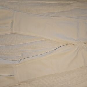 MOTHER white cropped jeans size 28